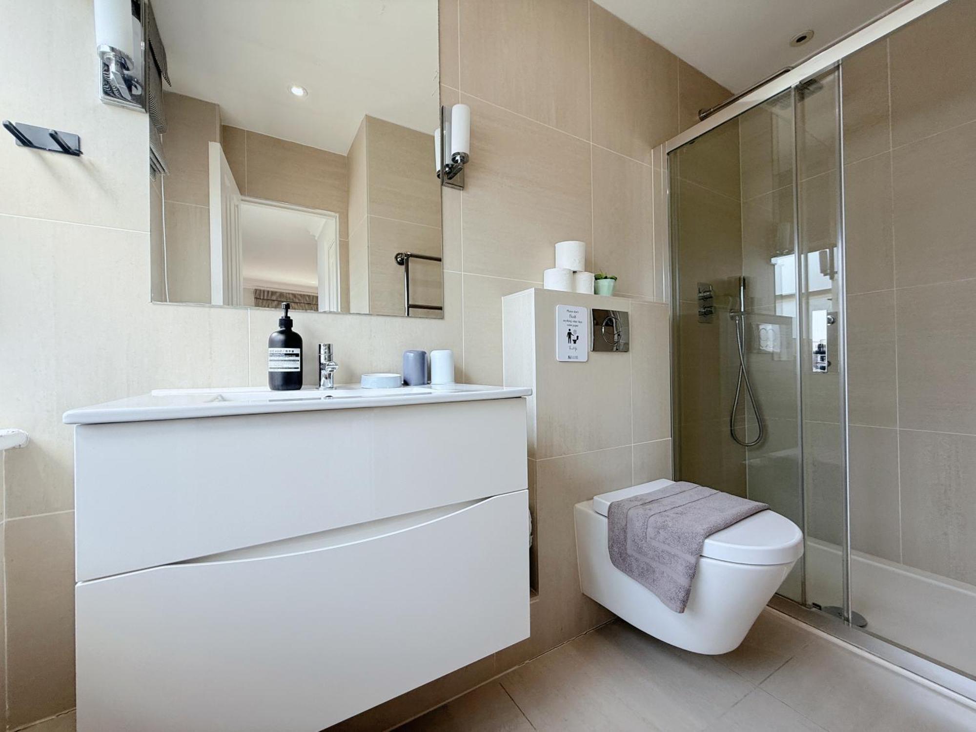 Spacious And Cosy 3Brs 5F House In Heart Of London Exterior photo